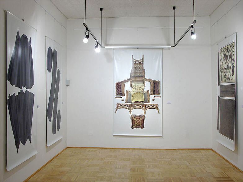 Serie "Relikte" - Ausstellungsansicht Braunau